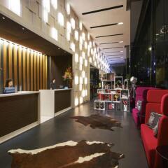 Отель The Quincy Hotel by Far East Hospitality Сингапур, Сингапур - отзывы, цены и фото номеров - забронировать отель The Quincy Hotel by Far East Hospitality онлайн интерьер отеля фото 2