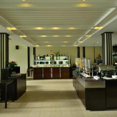Отель Bhu Nga Thani Resort and Spa питание