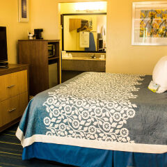 Отель Days Inn Newark Delaware балкон