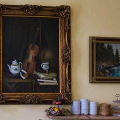 Stuttgarter Eck Hotel Берлин сейф в номере