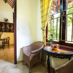 Отель Bonsai Homestay Хойан комната для гостей фото 4