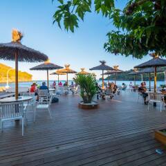 Отель Ciudad De Vacaciones Cala Montjoi Испания, Курорт Росес - отзывы, цены и фото номеров - забронировать отель Ciudad De Vacaciones Cala Montjoi онлайн приотельная территория