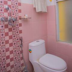 Отель OYO 243 Saypatri Guest House Непал, Катманду - отзывы, цены и фото номеров - забронировать отель OYO 243 Saypatri Guest House онлайн ванная фото 2