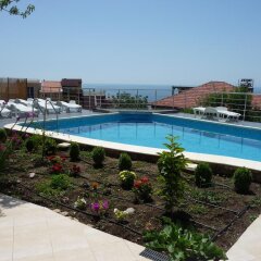 Отель Guest House Amor Свети Влас бассейн