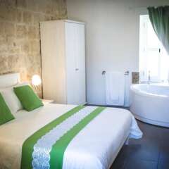 Отель Lemon Tree Bed & Breakfast комната для гостей фото 4