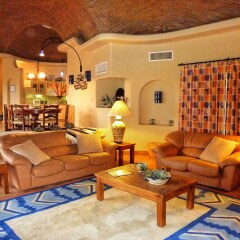 Отель Casa Lorena 4 Bedrooms 3.5 Bathrooms Home Педрегал интерьер отеля