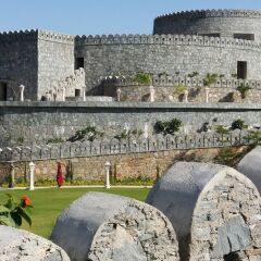 Отель Ramada Resort Kumbhalgarh балкон