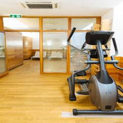 Отель K+K Hotel Maria Theresia Австрия, Вена - 3 отзыва об отеле, цены и фото номеров - забронировать отель K+K Hotel Maria Theresia онлайн фитнесс-зал фото 3