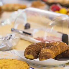 Отель La Tenuta Bene Италия, Шампорше - отзывы, цены и фото номеров - забронировать отель La Tenuta Bene онлайн питание