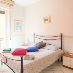 Отель Bright Apartment Италия, Рим - отзывы, цены и фото номеров - забронировать отель Bright Apartment онлайн комната для гостей фото 2