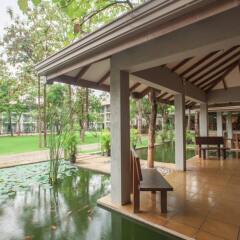 Отель Fresco Water Villa балкон