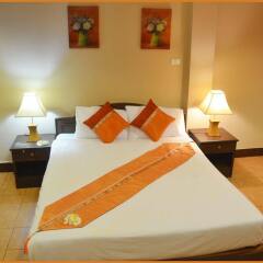 Отель Gold Coast Inn комната для гостей фото 3