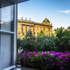 Wenceslas Square Hotel Прага балкон