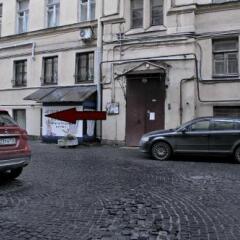 Отель Жилое помещение Все свои на Большой Конюшенной Санкт-Петербург