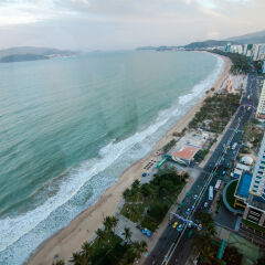 Отель The Costa Nha Trang Residences пляж