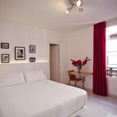 Апартаменты Las Ramblas Pasaje Bacardi Apartments комната для гостей фото 4