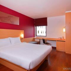 Отель Ibis Bangkok Riverside комната для гостей фото 5
