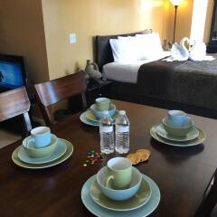 Отель Ypao Breeze Inn в номере