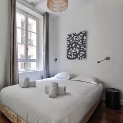 Отель Luxury Apt In The Heart Of Paris - 2br Париж комната для гостей фото 4