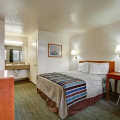 Отель Good Nite Inn Sylmar США, Лос-Анджелес - отзывы, цены и фото номеров - забронировать отель Good Nite Inn Sylmar онлайн комната для гостей фото 2