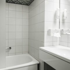 Отель Quality Hotel Panorama Швеция, Гётеборг - отзывы, цены и фото номеров - забронировать отель Quality Hotel Panorama онлайн ванная фото 2