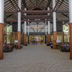 Отель Kihaa Maldives Island Resort