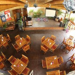 Отель Seastar Inn гостиничный бар
