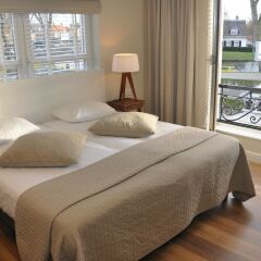 Hotel Sanders De Paauw In Sluis Netherlands From 236 Photos Reviews Zenhotels Com