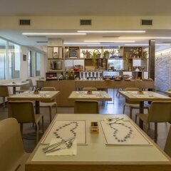Hotel Villa Lalla Римини гостиничный бар