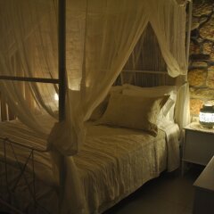 Отель Halkidiki Luxurious Stonehouses комната для гостей фото 2