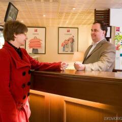 Отель ibis Le Bourget интерьер отеля