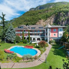 Отель Business Resort Parkhotel Werth Италия, Горнолыжный курорт Ортлер - отзывы, цены и фото номеров - забронировать отель Business Resort Parkhotel Werth онлайн балкон