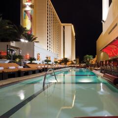 Golden Nugget Las Vegas Hotel & Casino бассейн