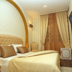 Отель Boutique Restorant GLORIA Албания, Тирана - отзывы, цены и фото номеров - забронировать отель Boutique Restorant GLORIA онлайн комната для гостей