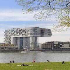 Отель Mercure Hotel Köln Belfortstraße Германия, Кёльн - 8 отзывов об отеле, цены и фото номеров - забронировать отель Mercure Hotel Köln Belfortstraße онлайн приотельная территория фото 2