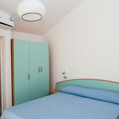 Отель Albergo Villa Mauri Римини сейф в номере