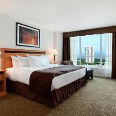 Отель Hilton Vancouver Metrotown Канада, Бурнаби - отзывы, цены и фото номеров - забронировать отель Hilton Vancouver Metrotown онлайн комната для гостей фото 2
