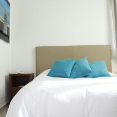Отель Suites Chapultepec Мексика, Гвадалахара - отзывы, цены и фото номеров - забронировать отель Suites Chapultepec онлайн комната для гостей