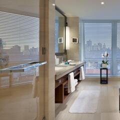 Отель The Langham, New York, Fifth Avenue США, Нью-Йорк - 8 отзывов об отеле, цены и фото номеров - забронировать отель The Langham, New York, Fifth Avenue онлайн удобства в номере