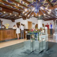 Отель Fénix Torremolinos - Adults Only Испания, Торремолинос - отзывы, цены и фото номеров - забронировать отель Fénix Torremolinos - Adults Only онлайн интерьер отеля фото 2