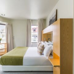 Отель Room Mate Alicia Испания, Мадрид - отзывы, цены и фото номеров - забронировать отель Room Mate Alicia онлайн с домашними животными
