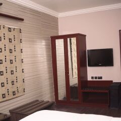 Отель Capital Inn Ibadan Нигерия, Ибадан - отзывы, цены и фото номеров - забронировать отель Capital Inn Ibadan онлайн сейф в номере