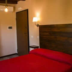 Sleep and go Hotel сейф в номере фото 3