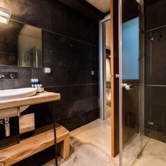 Отель Villa Borobil Heated Pool and Garden Испания, Сан-Себастьян - отзывы, цены и фото номеров - забронировать отель Villa Borobil Heated Pool and Garden онлайн ванная