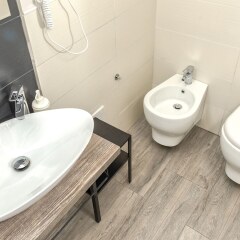 Отель Comfort Rooms ванная