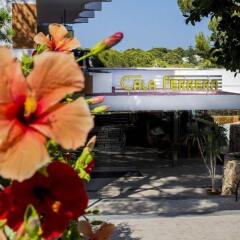 Cala Ferrera Hotel спортивное сооружение