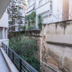 Отель Elegant & Spacious 2bdr Flat фото 2