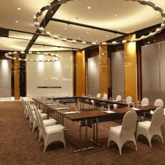 Отель Ramada Plaza Shanghai Pudong Airport Китай, Шанхай - отзывы, цены и фото номеров - забронировать отель Ramada Plaza Shanghai Pudong Airport онлайн помещение для мероприятий