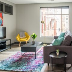 Отель Prime Downtown Apartments США, Колумбус - отзывы, цены и фото номеров - забронировать отель Prime Downtown Apartments онлайн интерьер отеля
