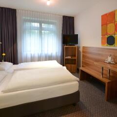 GHOTEL hotel & living Hannover 3* Стандартный номер с двуспальной кроватью